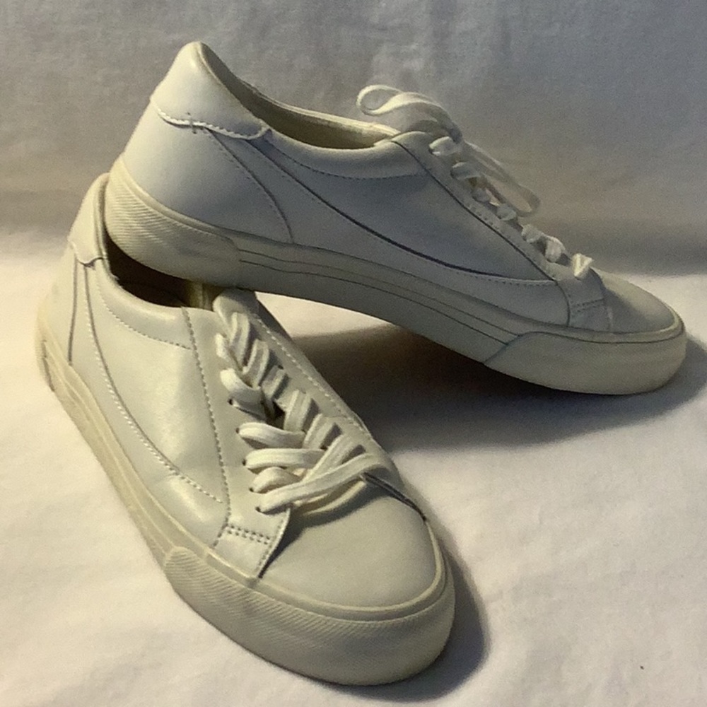 MadeWell White Leather Women’s Tennis/Walking Shoe